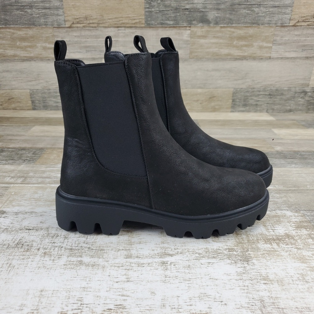 Journee Collection Ivette Womens Chelsea Lug Sole Boots Sz 9 Black Vegan Leather